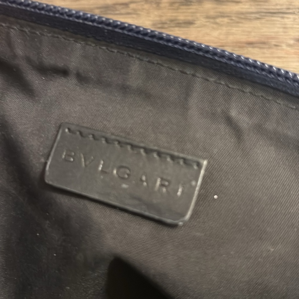 [BLVGARI] Signature Logo Navy & White Cosmetic Full-Zip Travel Toiletry Bag - Picture 10 of 11